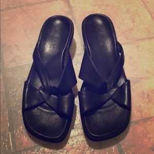 🌟Super comfy! Clark sandals